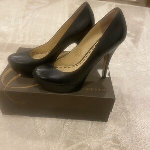 Enzo ANGIOLINI 
Platform high heels
